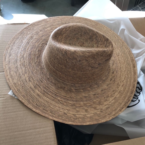 Lack of color wide fedora Clearance